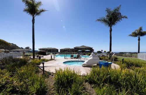 Rio del Mar Apartment | Luxury Ocean View Condo - Heated pool and Spa condo