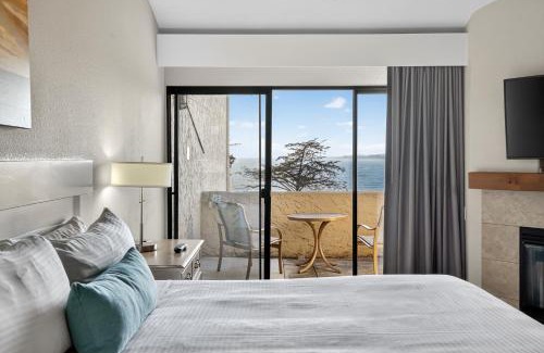 Rio del Mar Apartment | Luxury Ocean View Condo - Heated pool and Spa condo