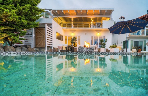 El Sauzal House | Luxury Oceanfront Retreat – Sauna, Pool, Sunset Views San Miguel Surf break