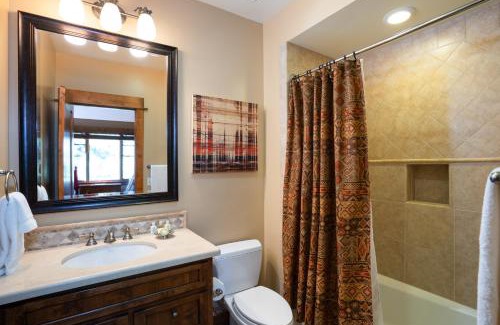 Truckee Villa | Luxury Old Greenwood 3BD Villa - Villa 12. Comes w/Free Grocery Delivery!