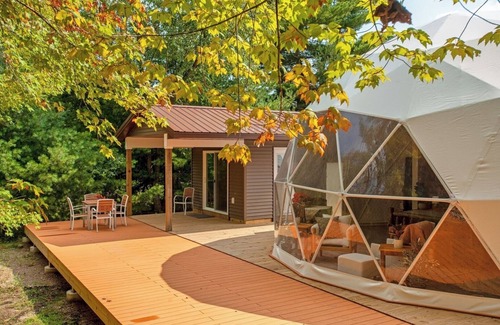 Williamsburg Apartment | Luxury on the Edge of Traverse City - 7