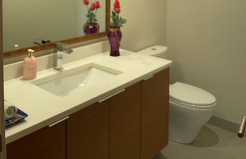 Hollyburn Villa | Luxury One Bedrooms Suite in Luxury Oceanview Villa