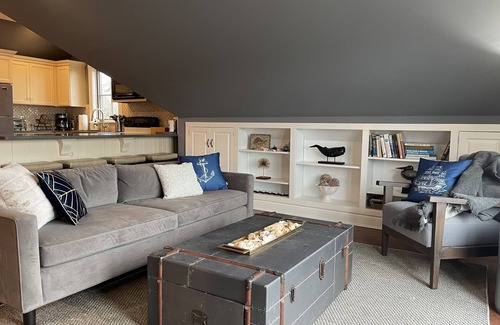 Pawcatuck Apartment | Luxury one bedroom with private roof deck overlooking River in Westerly, RI.
