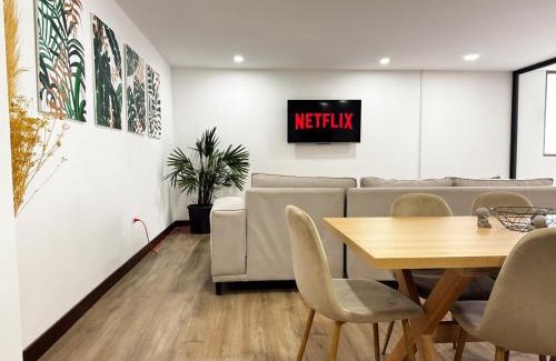 Cuenca Apartment | Luxury Outdoor Espacioso Departamento