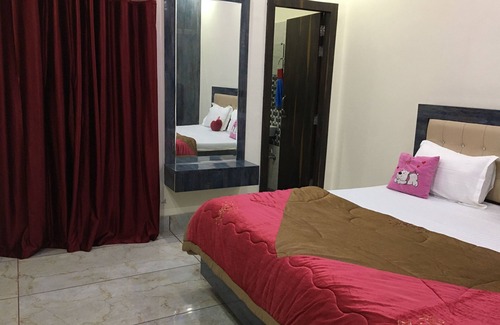 Amritsar Bed & Breakfast | Luxury, Peaceful and well Manage Apartment - Just 10-15 mins