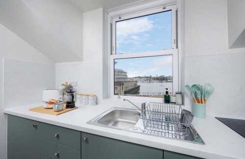 Plymouth House | Luxury Penthouse 2 bed Apartment