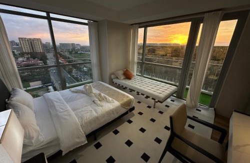 Tambo Apartment | Luxury Penthouse & High-Floor Hotel near City of Dreams, Casino, and Airport