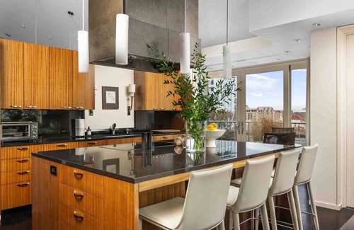 Pearl District Condo | Luxury Penthouse Living, Breathtaking Views, Huge Wraparound Deck, All New Decor, Two Parking Spots