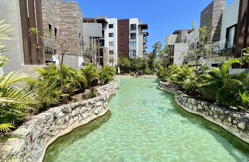 Villa Juarez Villa | Luxury Playa del Carmen Home Near to beach Gym Pool Hot tube Kayak