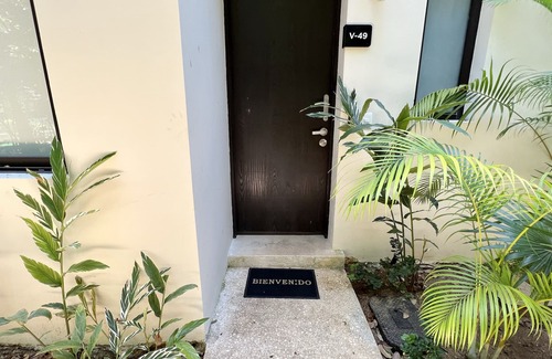 Villa Juarez Villa | Luxury Playa del Carmen Home Near to beach Gym Pool Hot tube Kayak