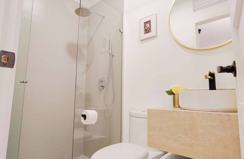 Granada Apartment | Luxury Polanco prime spot w Terrace: 4 BR + 4.5 BT