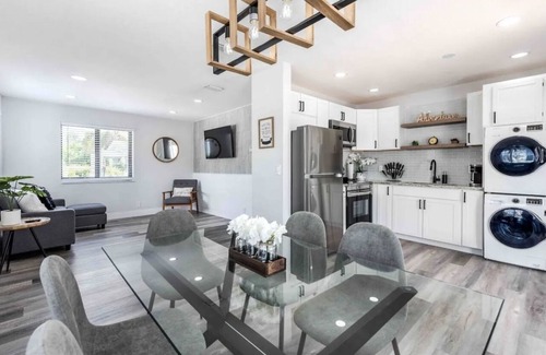 Delray Beach Villa | Luxury Poolside Villas #2 Resort Style backyard