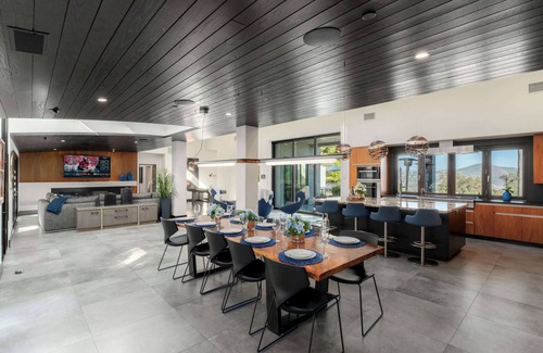 West Ridge Villa | Luxury Private Resort | Pirate Ship Pool & Theater