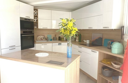 Pyla-sur-Mer Villa | Luxury Quiet Modern Villa 12 p. Swimming Pool, Bowling Alley Beach at 4' walking