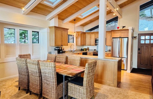 Dollar Point House | Luxury Re-modeled Lake Front, Stunning Views - Private beaches, piers, hiking