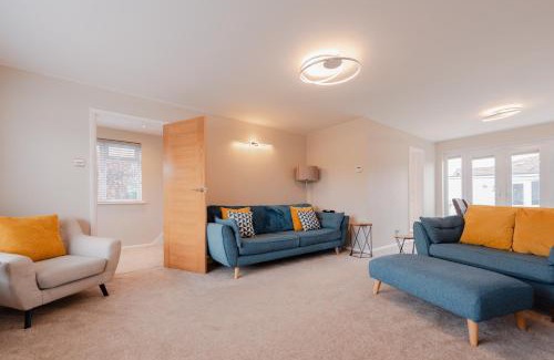 Sandwich Apartment | Luxury Recently Renovated 3 Bedroom home in Sandwich Kent