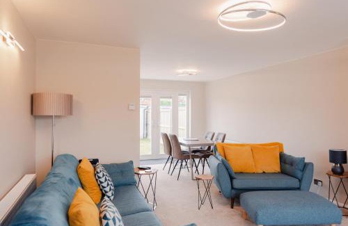 Sandwich Apartment | Luxury Recently Renovated 3 Bedroom home in Sandwich Kent