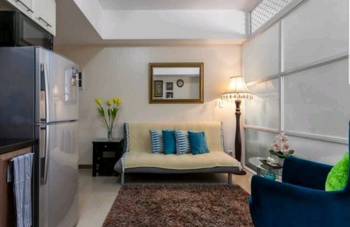 Pinagsama Condo | Luxury Residence connected to Mall with exclusive Parking