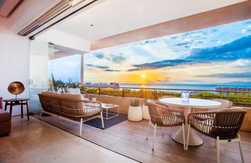 Alta Vista House | Luxury Resort Living on 9th Floor in Romantic Zone