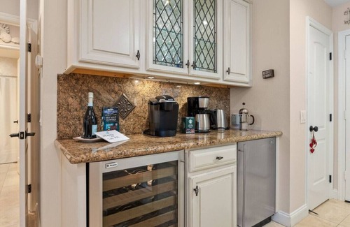 Laguna Niguel Condo | Luxury Resort- style Condo. Beach, Ritz Carlton, golf - just 3 miles away!