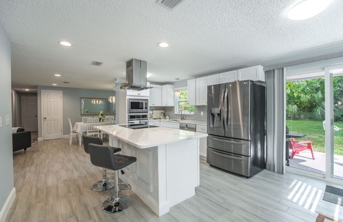 Neptune Beach House | Luxury retreat at the beach