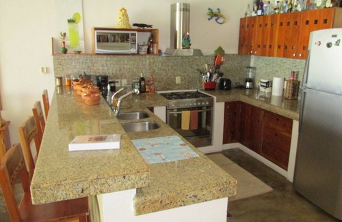 Centro - Supmza 001 Villa | Luxury Retreat in the Heart of Downtown with an Infinity Pool right on the Ocean