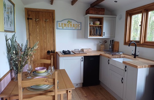 Fangfoss Cabin | Luxury Retreat near York - Adults Only