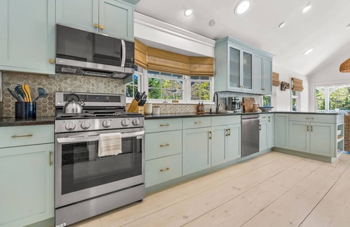 Centerville House | Luxury Retreat w/Heated Saltwater Pool