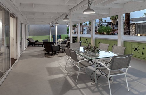 Old Las Palmas Condo | LUXURY ROOF TOP PENTHOUSE IN THE MIDDLE OF PALM SPRINGS