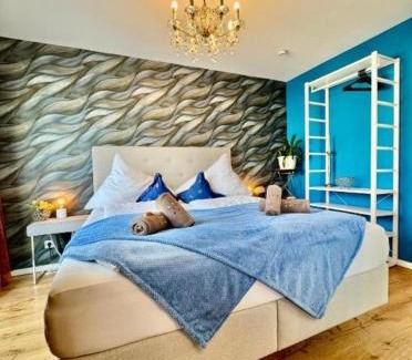Schwarzlackenau Apartment | Luxury Rooftop Long-Term Apartment