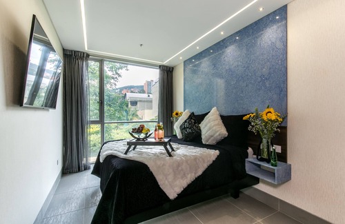 Lalinde Hotel | Luxury Room With window
