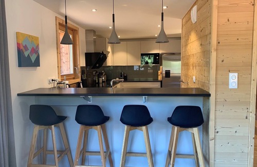 Montriond Ski Chalet | Luxury Self Catered Chalet with hot tub, Morzine-Avoriaz, Portes Du Soleil