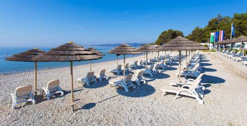 Krk Villa | Luxury semidetached villa Smokva 1 - near the center and sea - by TRAVELER tourist agency Krk