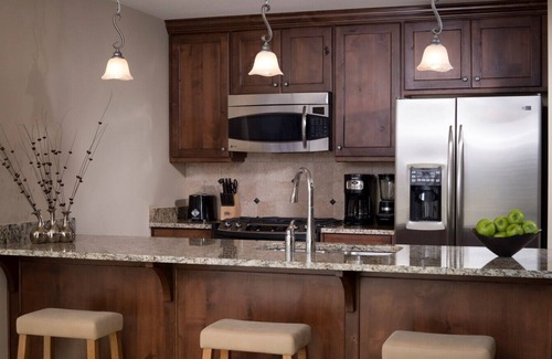 The Timbers Condo | Luxury Ski in/Ski Out 2BR Plus, Avail 2/22/25-3/01/25 only