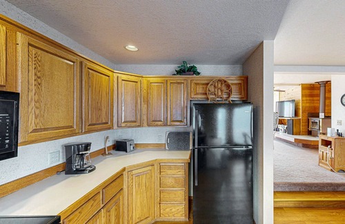 Sandpoint Condo | Luxury Ski-In/Ski-Out Home with Incredible Lake and Mountain Views and Free WiFi