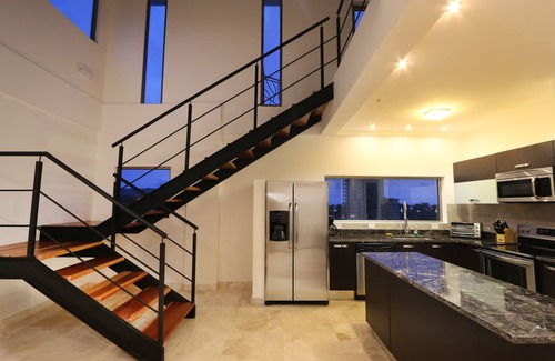 Jaco Apartment | Luxury Sky Penthouses 3-6BR Condo-Hotel at Oceano Jaco
