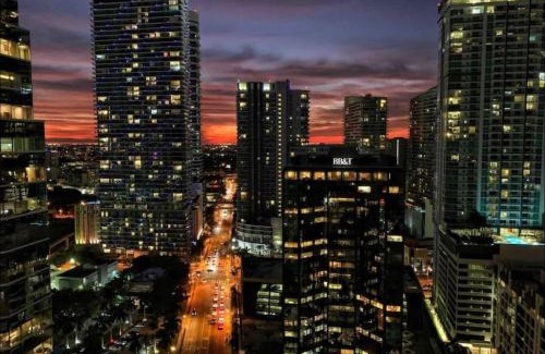Brickell House | Luxury Sky Villa with City and Ocean Views