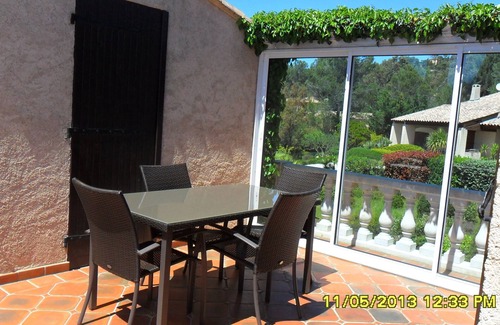 La Bouverie Apartment | Luxury studio in villa with heated pool, air-conditioning, sleeps 2