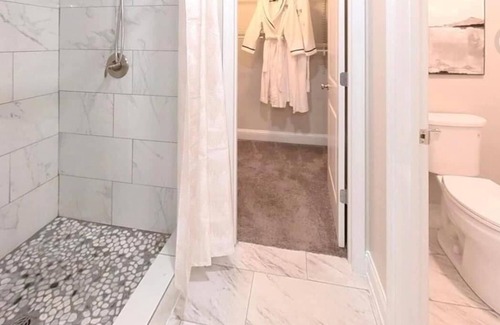 Normal House | Luxury Stay by K Luxury for Less