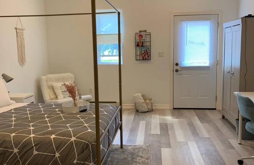Norwich Apartment | Luxury stay in beautiful countryside of Southwestern Ontario