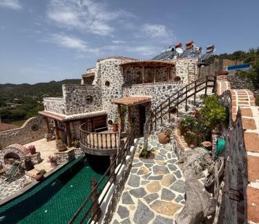 Keciler Villa | LUXURY STONE VILLA with SALT WATER POOL AND JACUZZI