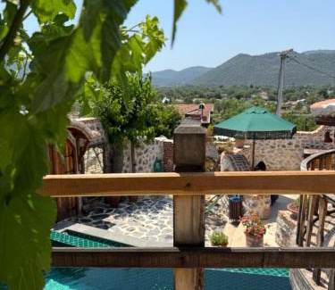 Keciler Villa | LUXURY STONE VILLA with SALT WATER POOL AND JACUZZI