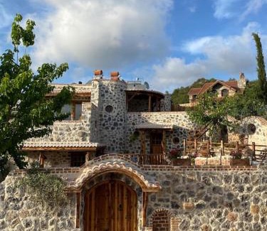Keciler Villa | LUXURY STONE VILLA with SALT WATER POOL AND JACUZZI