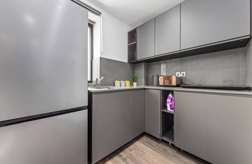Golders Green Apartment | Luxury Studio Suite Near Euston Central London