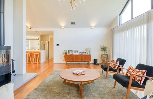 Stratton House | Luxury Swan Valley farm stay