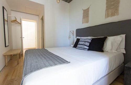 Chiado Apartment | Luxury T.M. Flat With a View