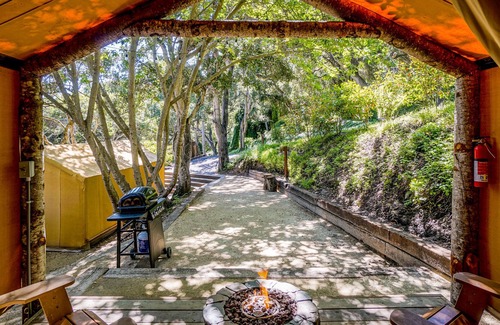 Carmel RV Rental | Luxury Tent - Pet Friendly