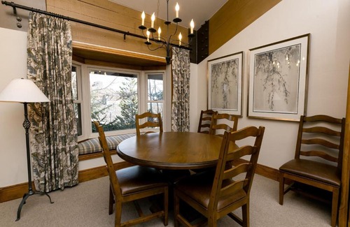 Deer Valley Apartment | Luxury Three Bedroom Suite with Three Kings apartment hotel