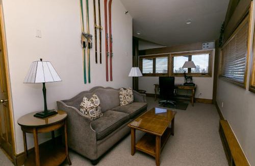 Deer Valley Apartment | Luxury Three Bedroom Suite with Three Kings apartment hotel