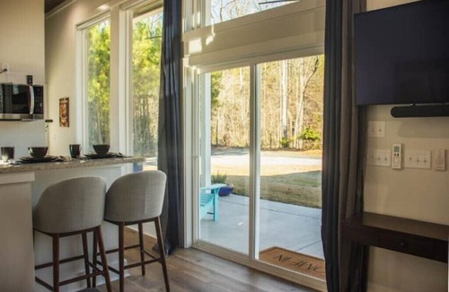 Elgin Other | Luxury Tiny Farmhouse @ Goat Daddy's Farm & Sanctuary - A Couple's Get-a-way!nn